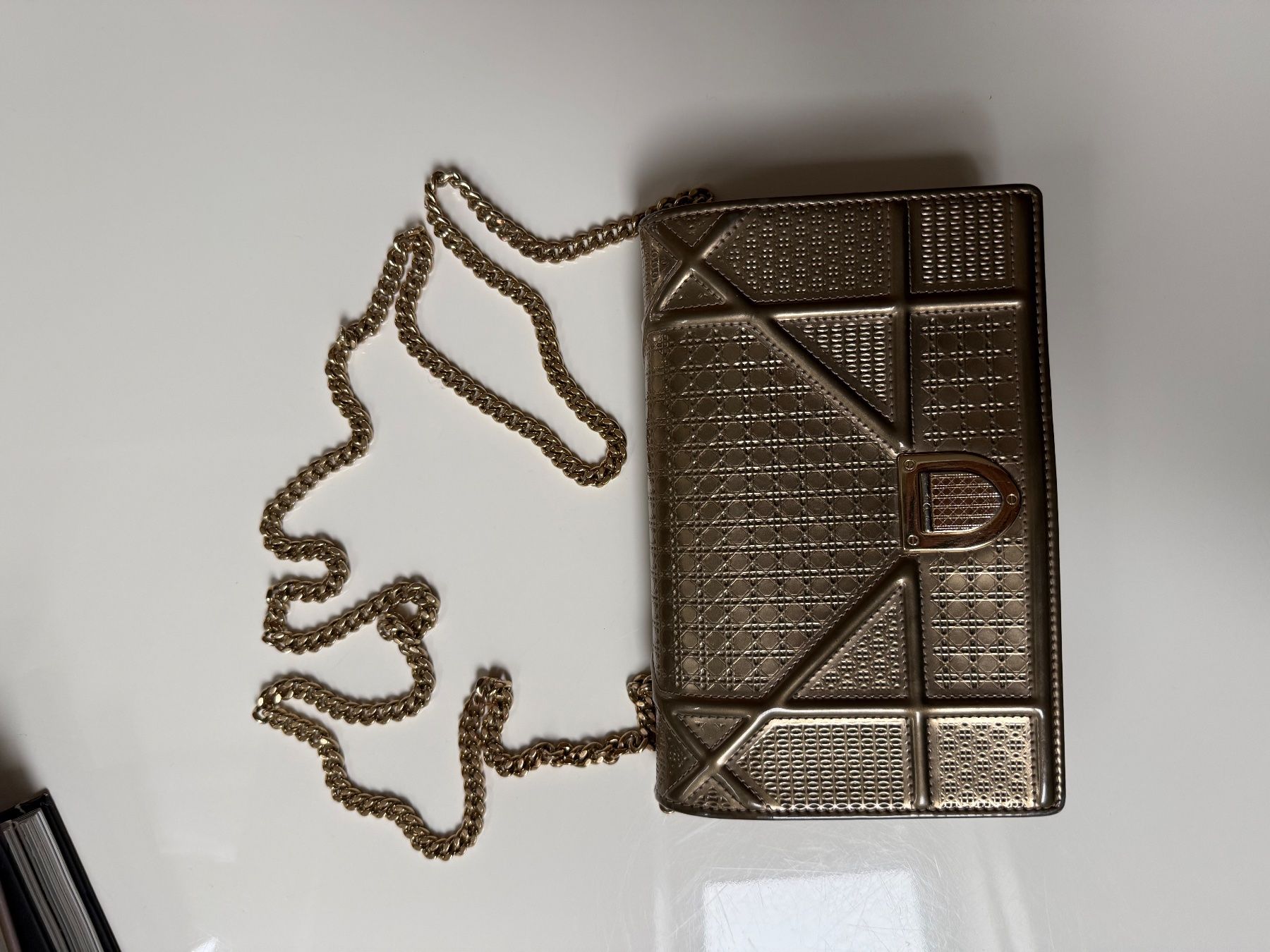 Dior Taschen für Damen: Wallet on Chain Diorama – Gebraucht aus Kilchberg ZH von rac_q8jf 5