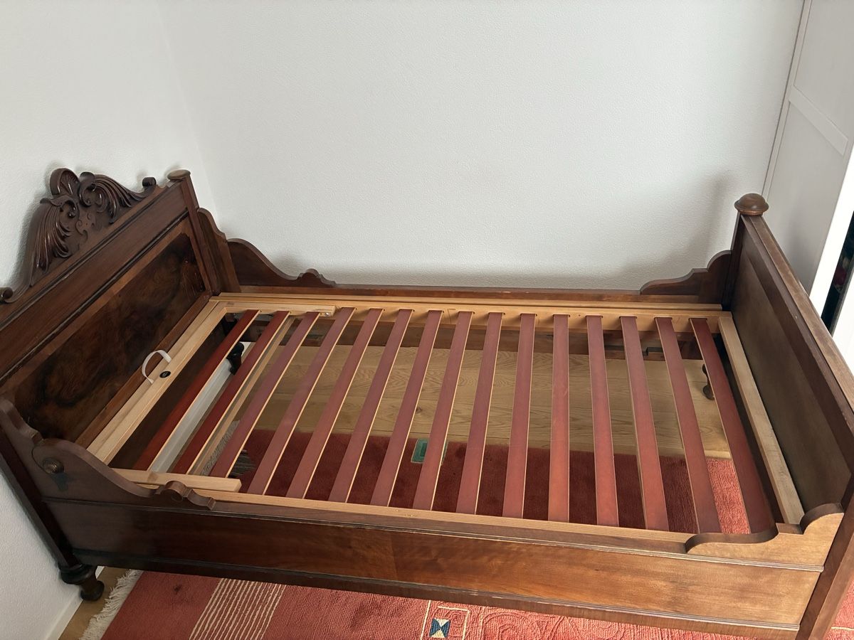 Betten: Bett – Gebraucht aus Bülach von w_r_8zqg 6