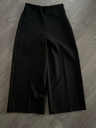 Culotte Hose schwarz, M, Zara neuwertig