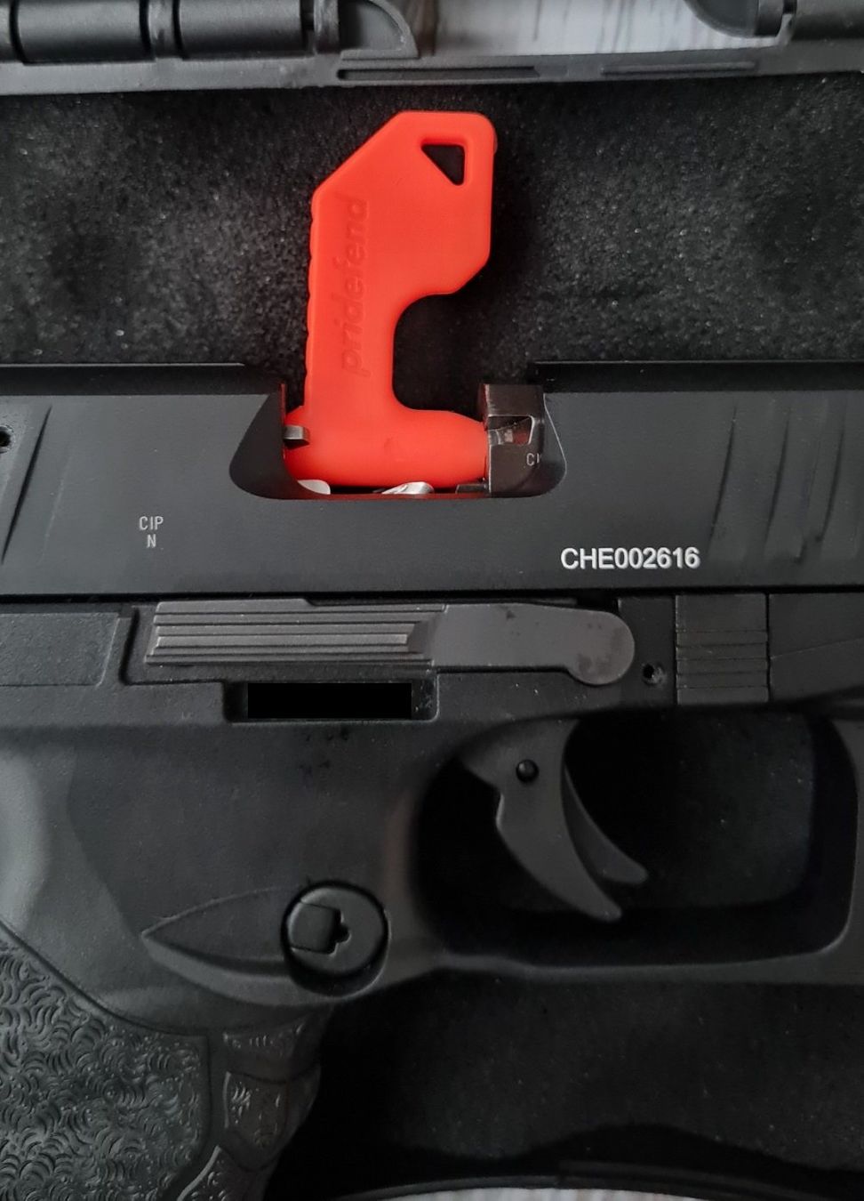 Bandiere: 22lr Sicherheits Flagge Empty Chamber Indicator 5.56 – Nuovo (secondo la descrizione) da Effretikon venduto da easyjones 4