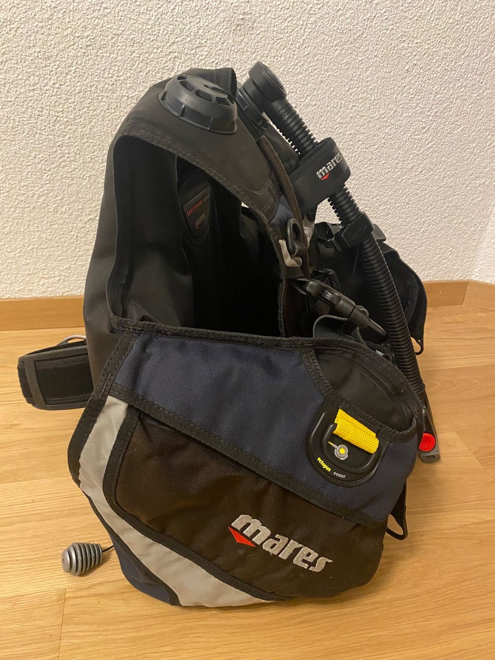 Mares Respiratori & Giubbotti: Mares Tarierjacket Gr. S – Usato da Bäriswil BE venduto da Adorsa 1