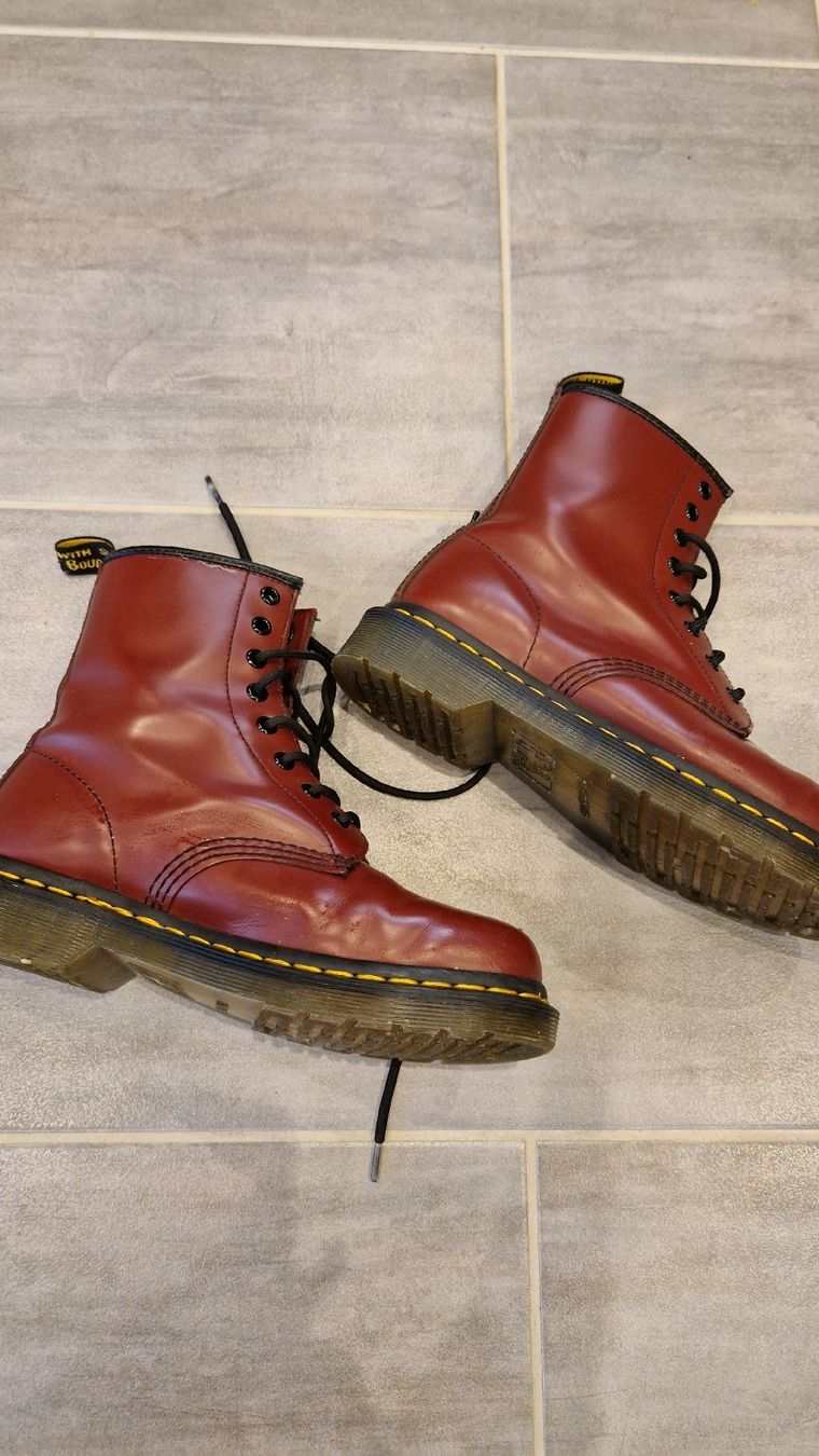 Dr. Martens Herrenschuhe: Doc Martens originale T37 – Gebraucht aus Tavannes von Ramseier1 4