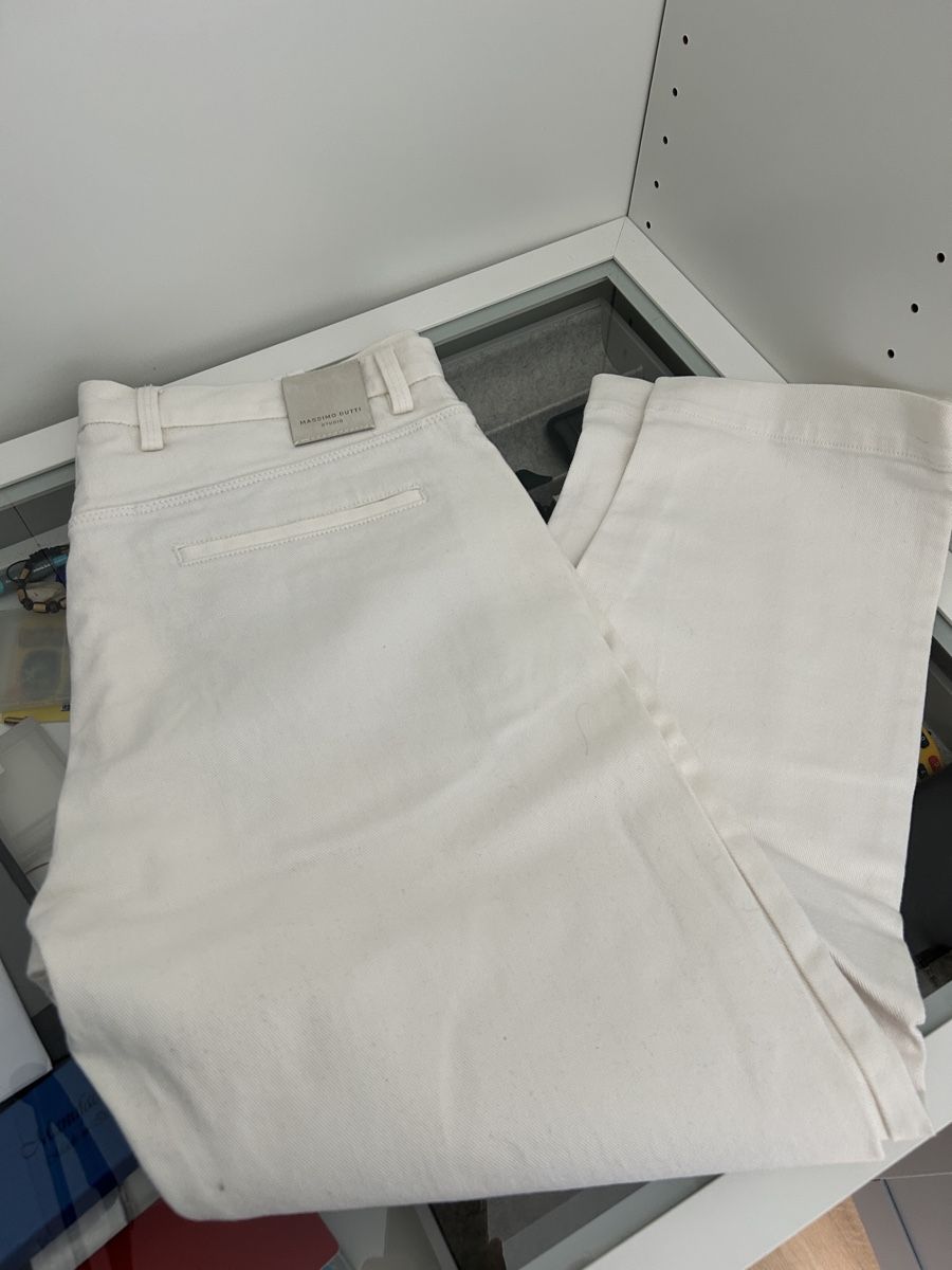 Massimo Dutti Jeans: Massimo Dutti Studio straight fit Hose, weiss, Gr. 44 – Usato da Bülach venduto da INO_