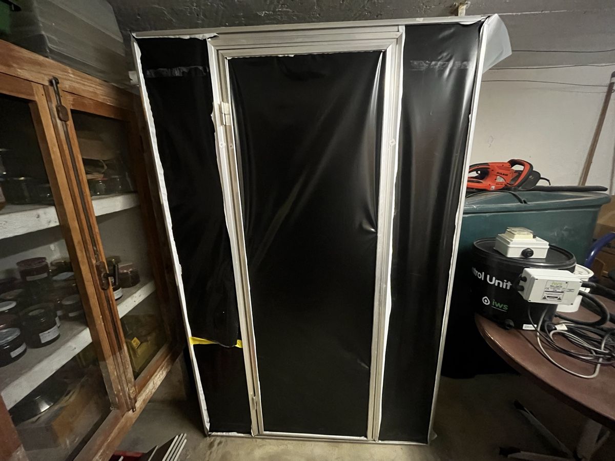 Altro: Grow Schrank – Difettoso da Mühlethurnen venduto da Kolly225