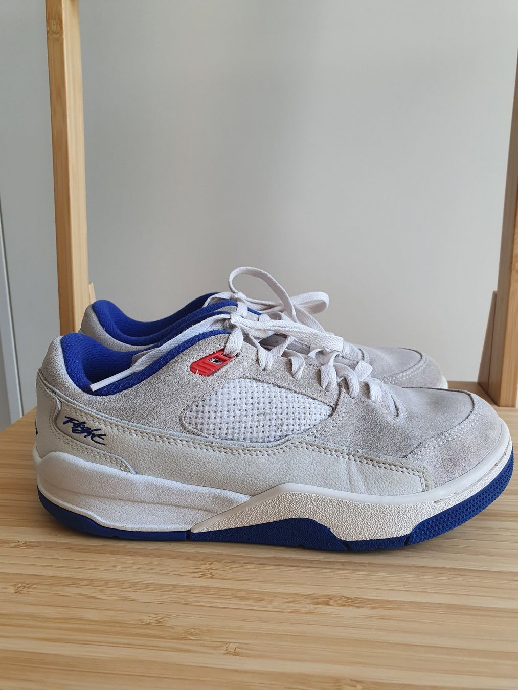 Jordan Chaussures hommes: Gr.38 Kinder Sneaker / Jordan – D'occasion à Neunkirch par M.Costa1 3