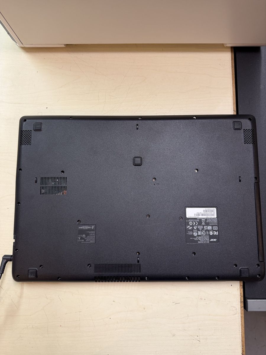 Acer Notebooks: Acer Aspire ES 17 – Defekt aus Stetten von Ble22 2