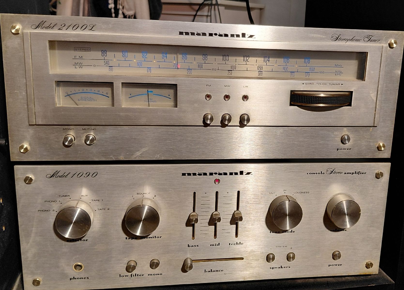 Marantz Audio- & Mediensysteme: Marantz Set:Tuner, Stereo Amplifier, plattenspyler, Box – Gebraucht aus Rorschach von jal_v72g 1