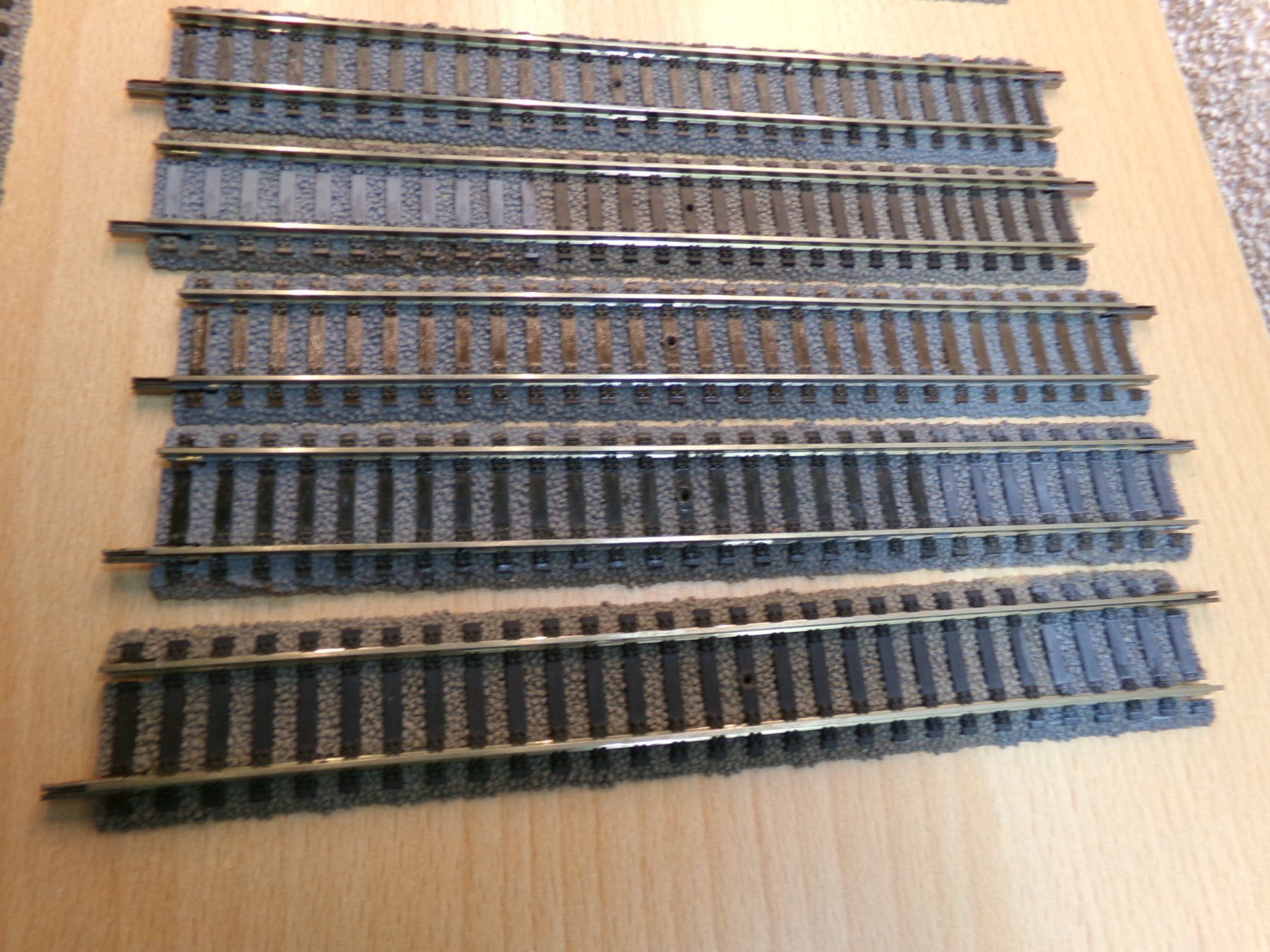 Fleischmann Modellini di ferrovie: Fleischmann H0 Profigleis 11x6101 – Usato da Hombrechtikon venduto da Se9 1