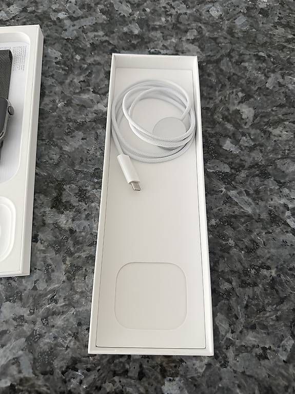 Smartwatch: Apple Watch – Gebraucht aus Bad Ragaz von ale_l9p8 1
