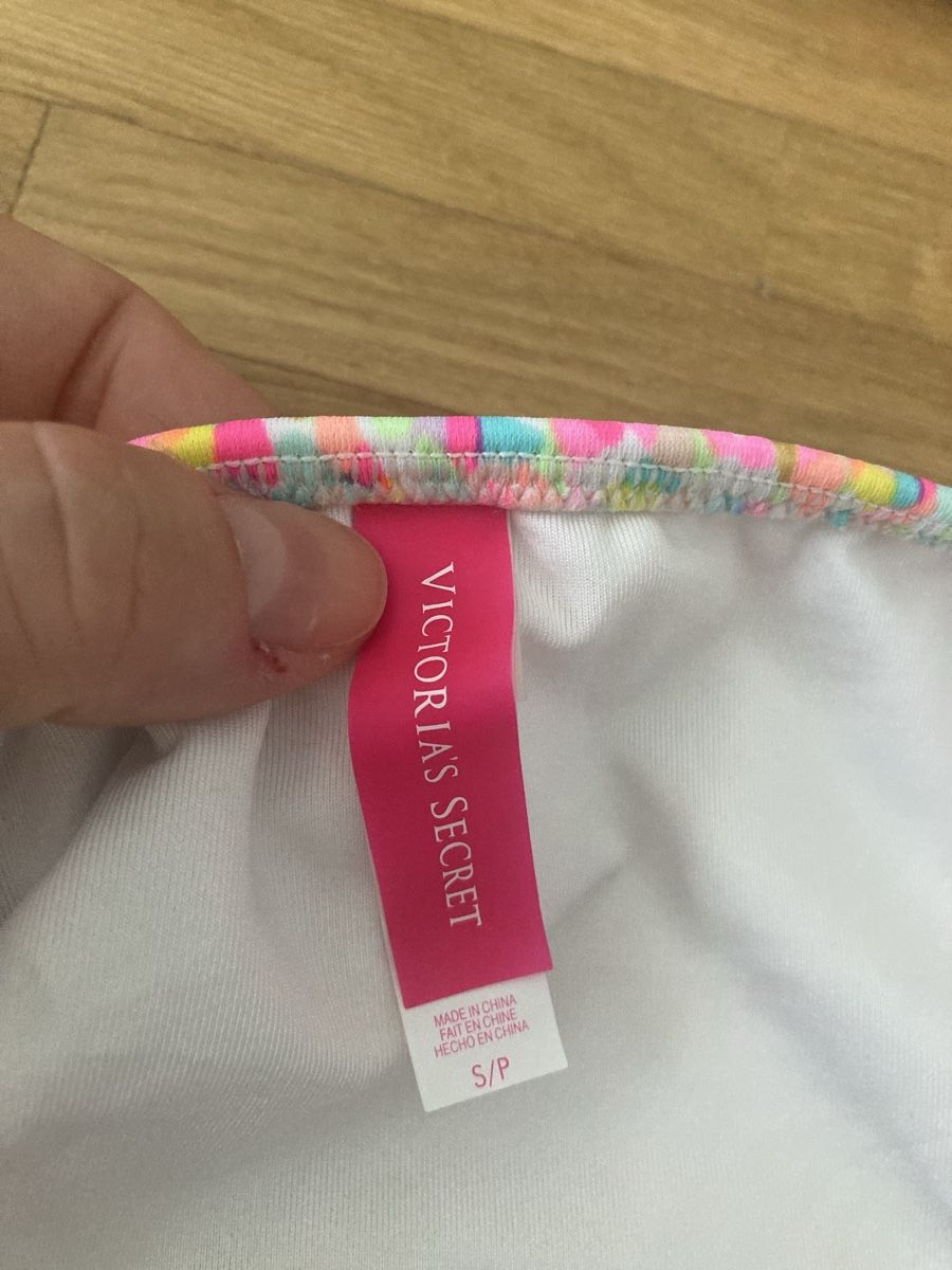 Victoria's Secret Costumi da bagno & Bikini: Victoria's Secret Bikini, 36C / S – Nuovo (secondo la descrizione) da Schlieren venduto da cotopaxi06 3