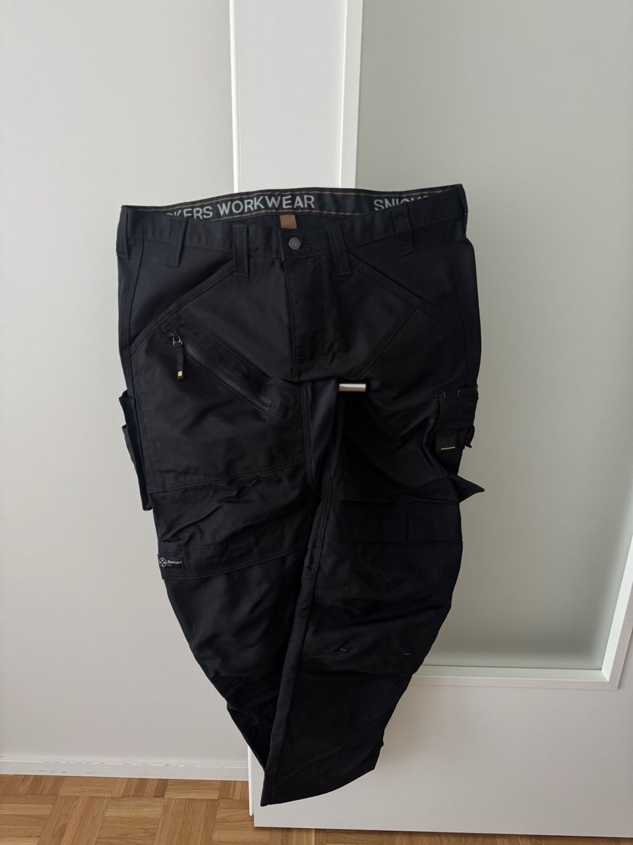 Pantaloni: Snikers Work Arbeitshosen – Nuovo e nell'imballaggio originale da Bäch SZ venduto da edo_9m62