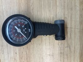 Manometer Xtreme gebraucht guter Zustand