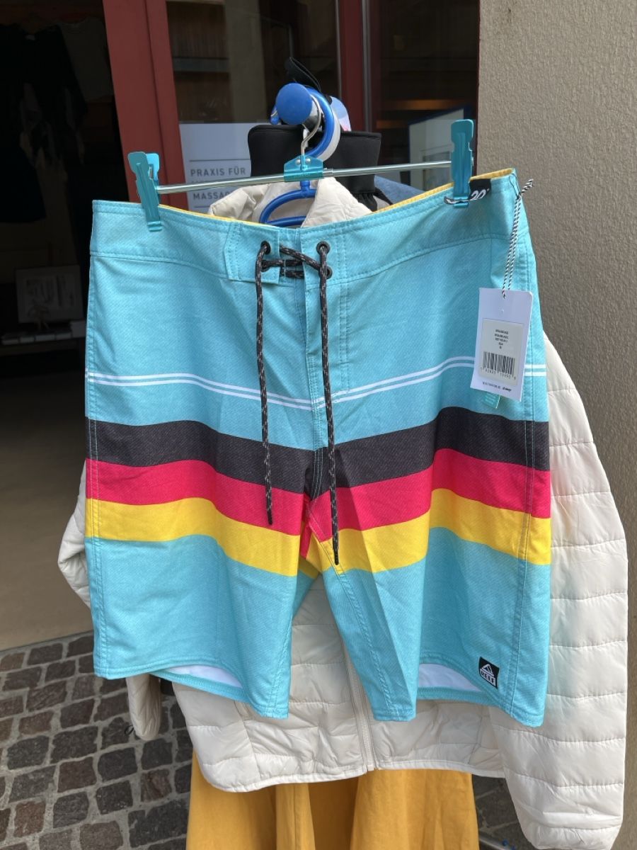 Pantaloni: Reef Boardshorts, Badehose. Gr 32. Neu – Nuovo e nell'imballaggio originale da Röschenz venduto da Annakournikova