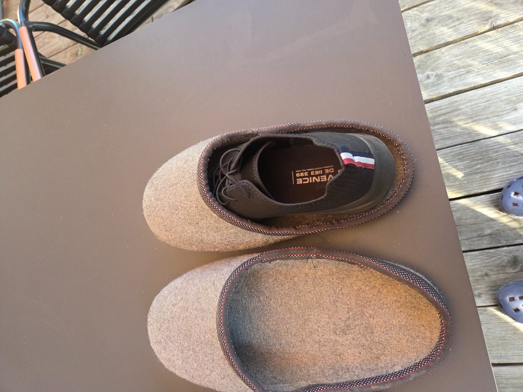Scarpe da uomo: Filzüberschuhe – Usato da Niederlenz venduto da Moki123 1
