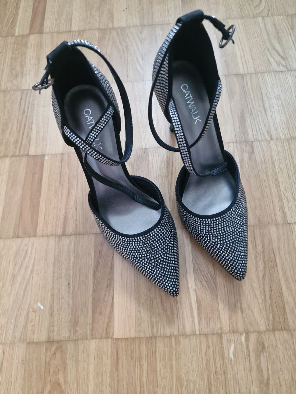 Scarpe da donna: Neue Pumps gr.38 – Nuovo (secondo la descrizione) da Langendorf venduto da Ariyan01