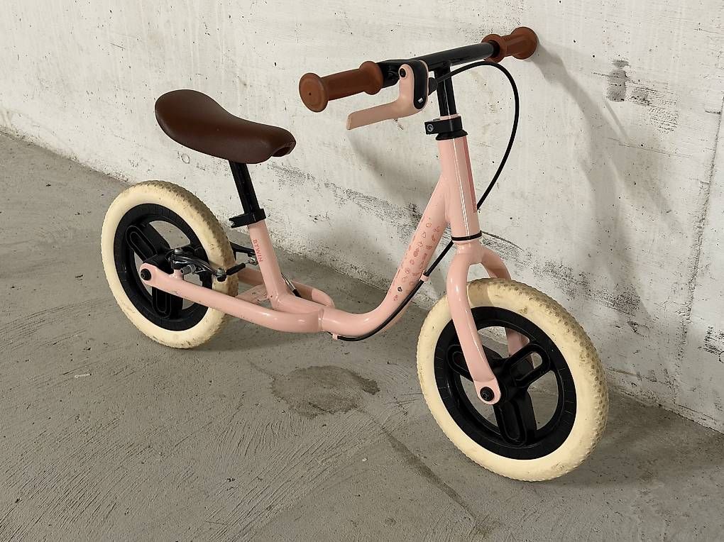 Véhicules pour enfants: BTwin Laufrad – D'occasion à Duggingen par adelbert 3