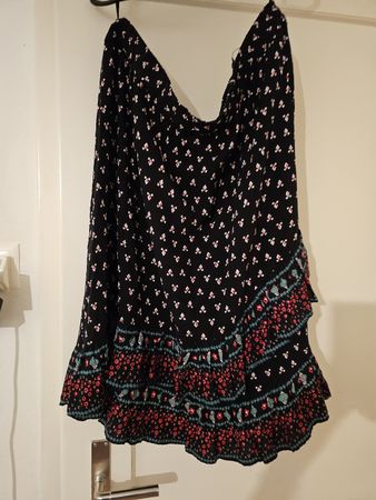 Jupe ambria noire à fleurs taille 50/XL boho chic 💃