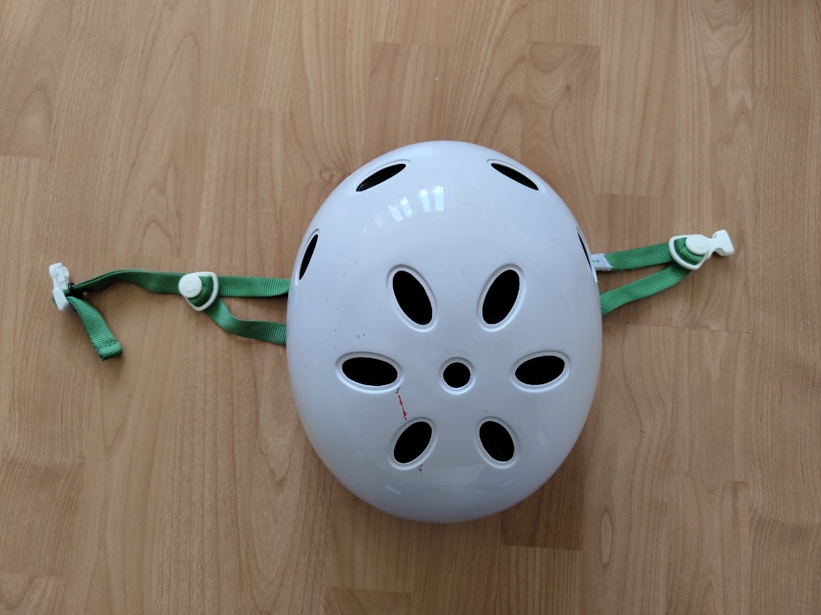Caschi: Casco skate/Bmx – Usato da Biasca venduto da val_camo93