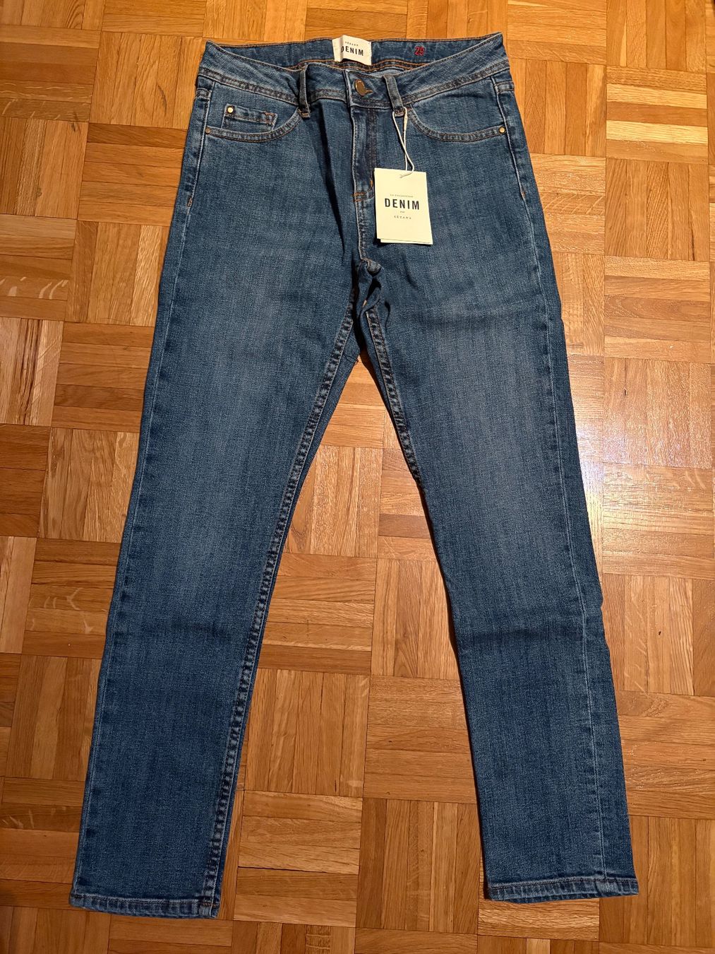 Sezane Jeans: Sézane Denim Jeans Hose Gr.29 – Neu und originalverpackt aus Genève von sunandwind