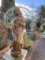ausdrucksstarke Holzschnitzerei Midcentury Madonna mit Kind