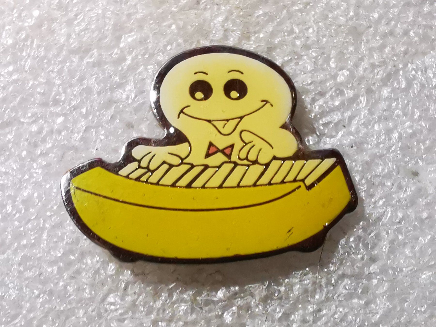 Placchette & Badge: Ansteckpin 55: Maga Bio – Usato da Oppligen venduto da Pin-Fall-Shop