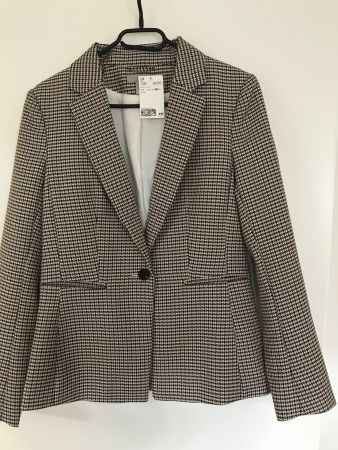 Blazer von H & M *** NEU *** Grösse 38