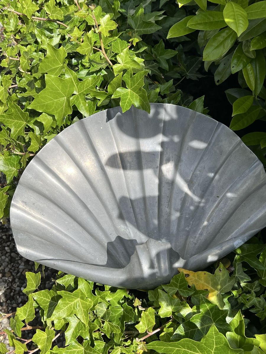 Statuette: Delfinfigur antikes Waschbecken mit Schale – Usato da Günsberg venduto da MorningEgg22 1