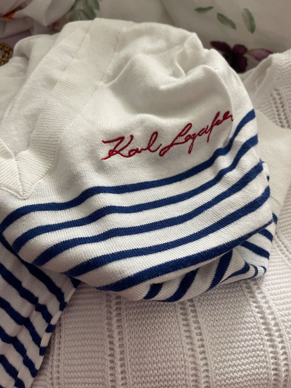 Karl Lagerfeld Pullover & Sweatshirts: Pullover Karl Lagerfeld – Neu (gemäss Beschreibung) aus Winterthur von Deal246