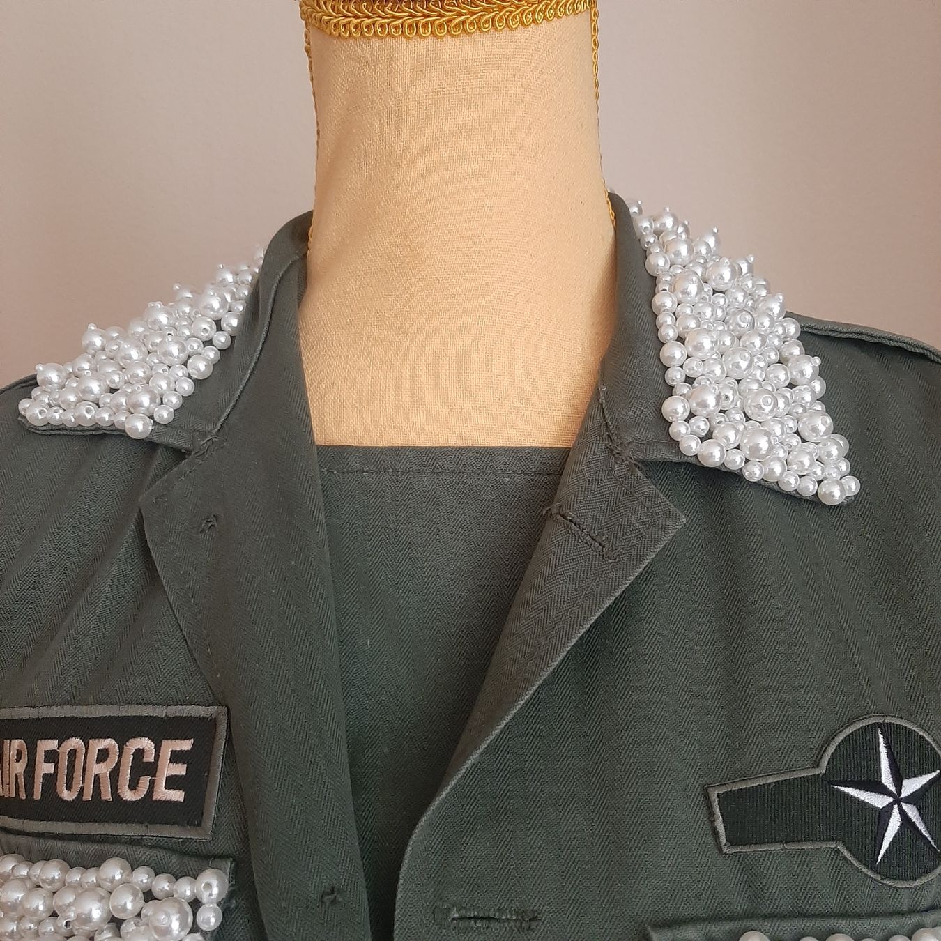 Giacche: Veste militaire pièce unique – Usato da Chêne-Bourg venduto da chsandra34 7