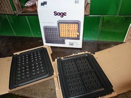 Sage The No-Mess Waffle Plates SGR001