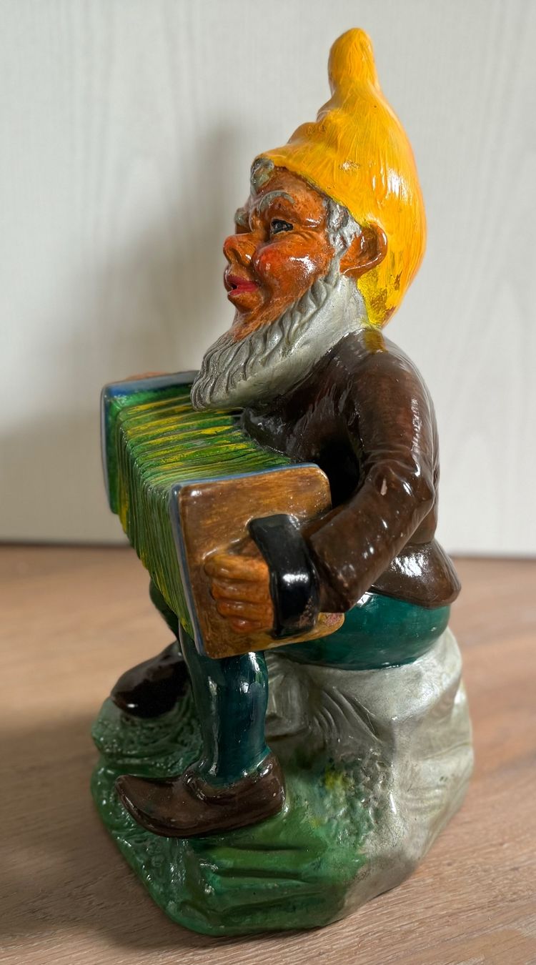 Figuren: ALTER / ÄLTERER GARTENZWERG Zwerg vintage – Gebraucht aus Rothrist von Luckywinner 3