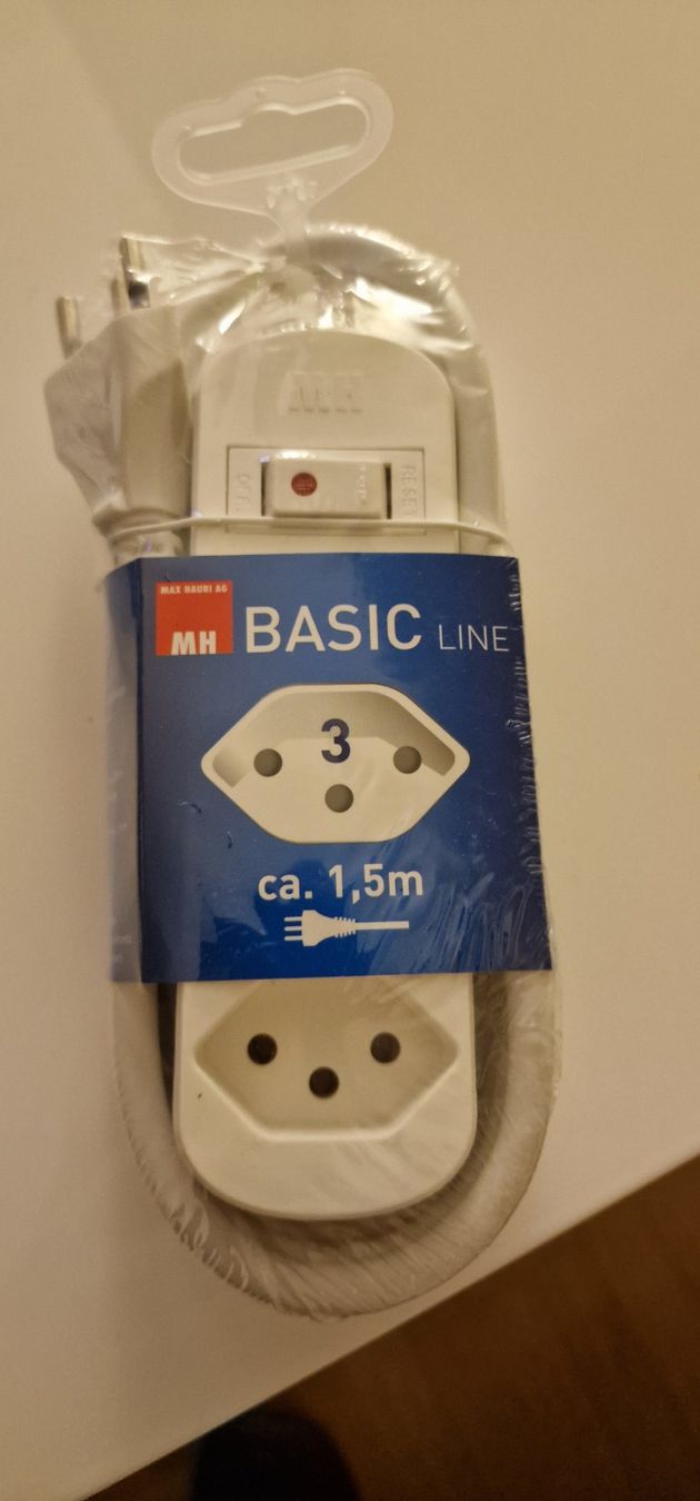 Spine: Steckdosenleiste MH Basic 3, 1.5m – Nuovo e nell'imballaggio originale da Ziefen venduto da Ringwraith