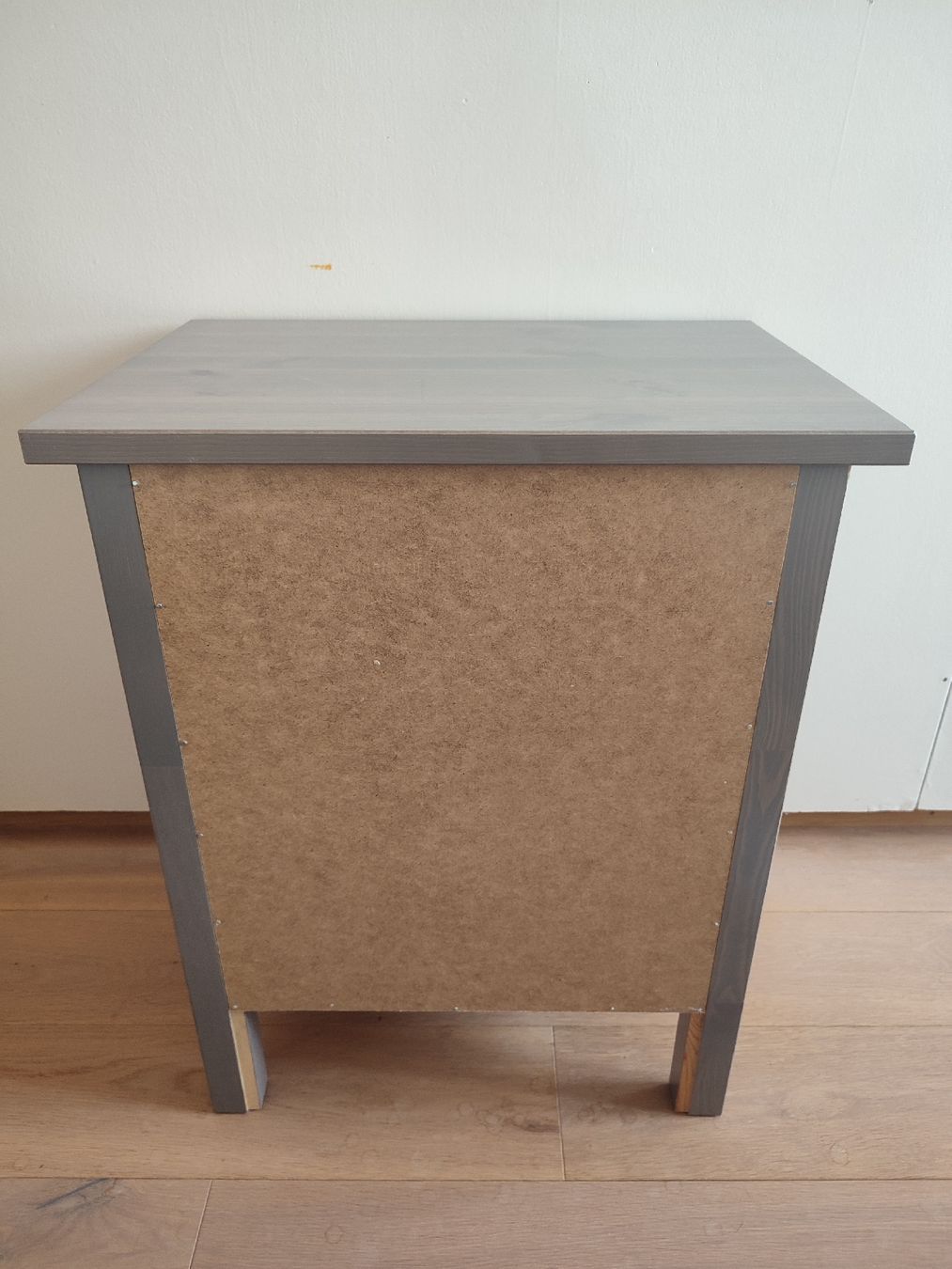 Ikea Comodini: Hemnes Nachttisch – Usato da Zürich venduto da Therese 6
