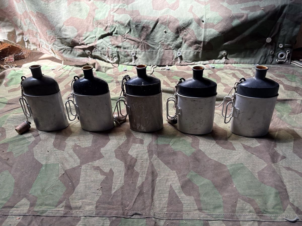 Armée suisse Equipement & pcs de rechange: Schweizer Armee Feldflaschen – D'occasion à Wil ZH par El_Bicho 1