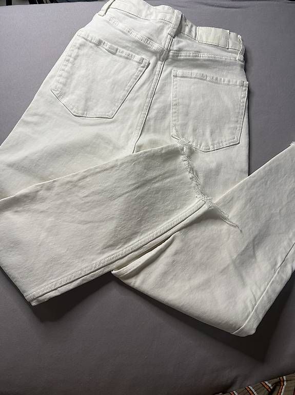 Pantaloni: pantalons blanche – Usato da Corcelles-Payerne venduto da dek_j2bk 1