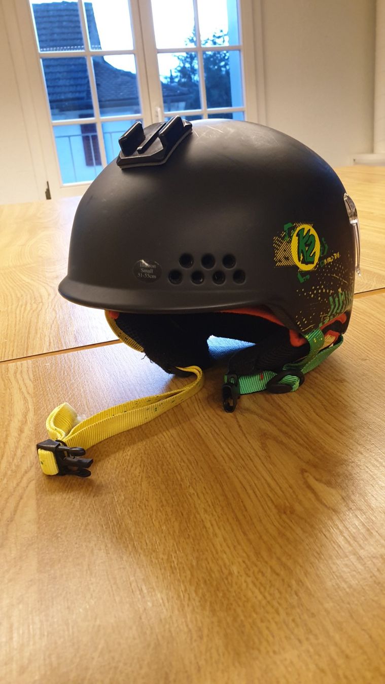 K2 Caschi: Skihelm / Snowbordhelm K2 – Usato da Rudolfstetten venduto da oliplipkon