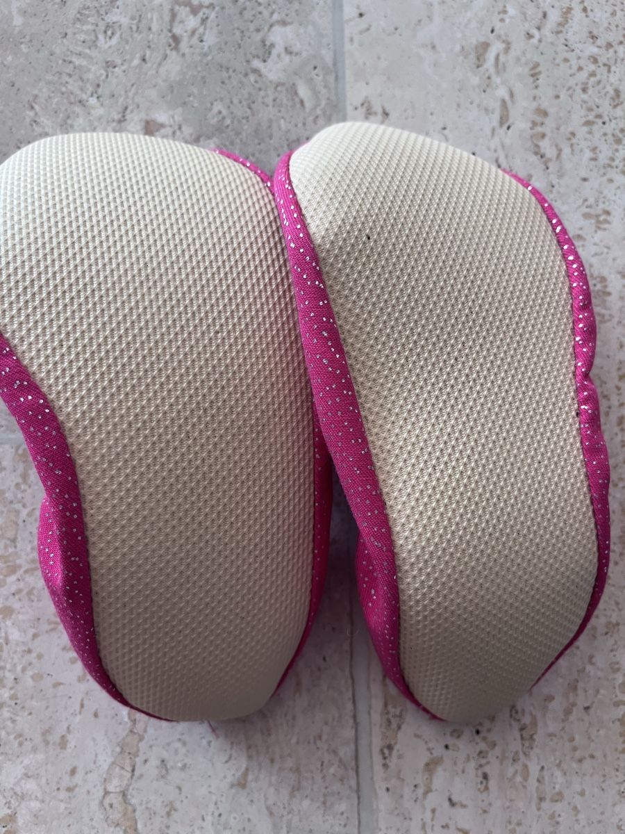 Schuhe für Mädchen: Turnschläppli Grösse 33 – Gebraucht aus Büren SO von nadali85 2