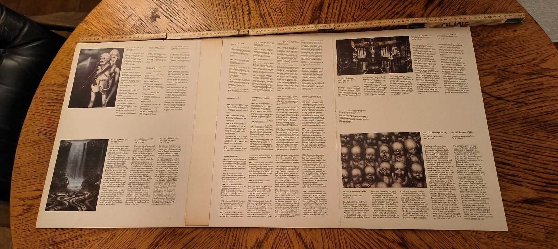 Foto & Immagini: HR Giger Posterbook mit 6 Kunstdrucken – Usato da Wädenswil venduto da M_Gee 3