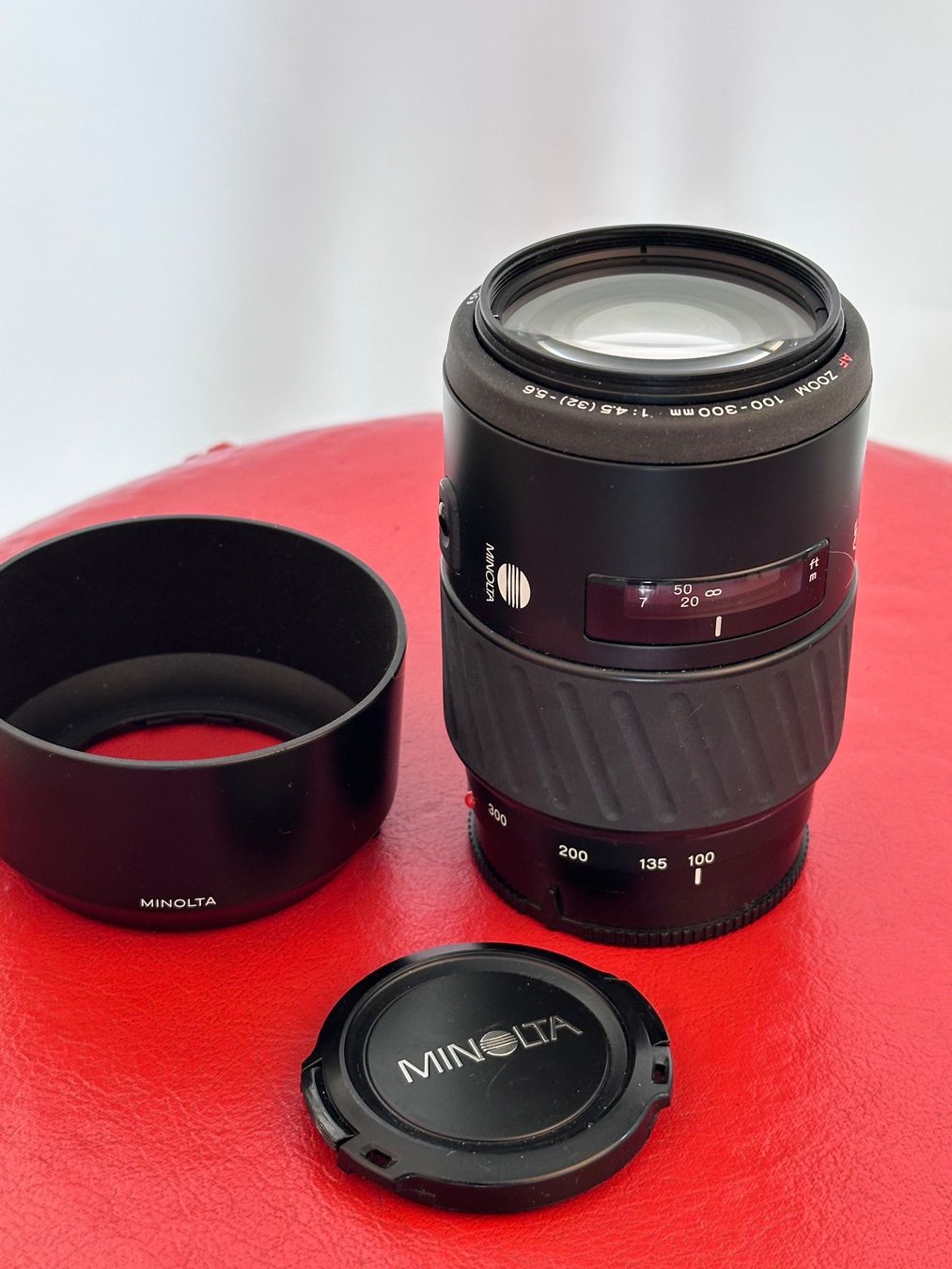 Minolta Objectifs: Minolta Zoom 100-300 – D'occasion à Wolfhausen par Foto-Brocki