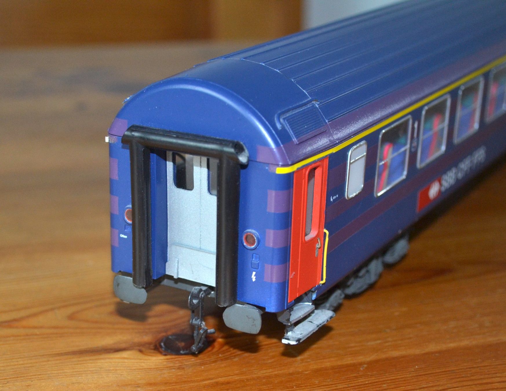 Modellini di ferrovie: RIC-Personenwagen – Usato da Zürich venduto da Norwegenschweden 2