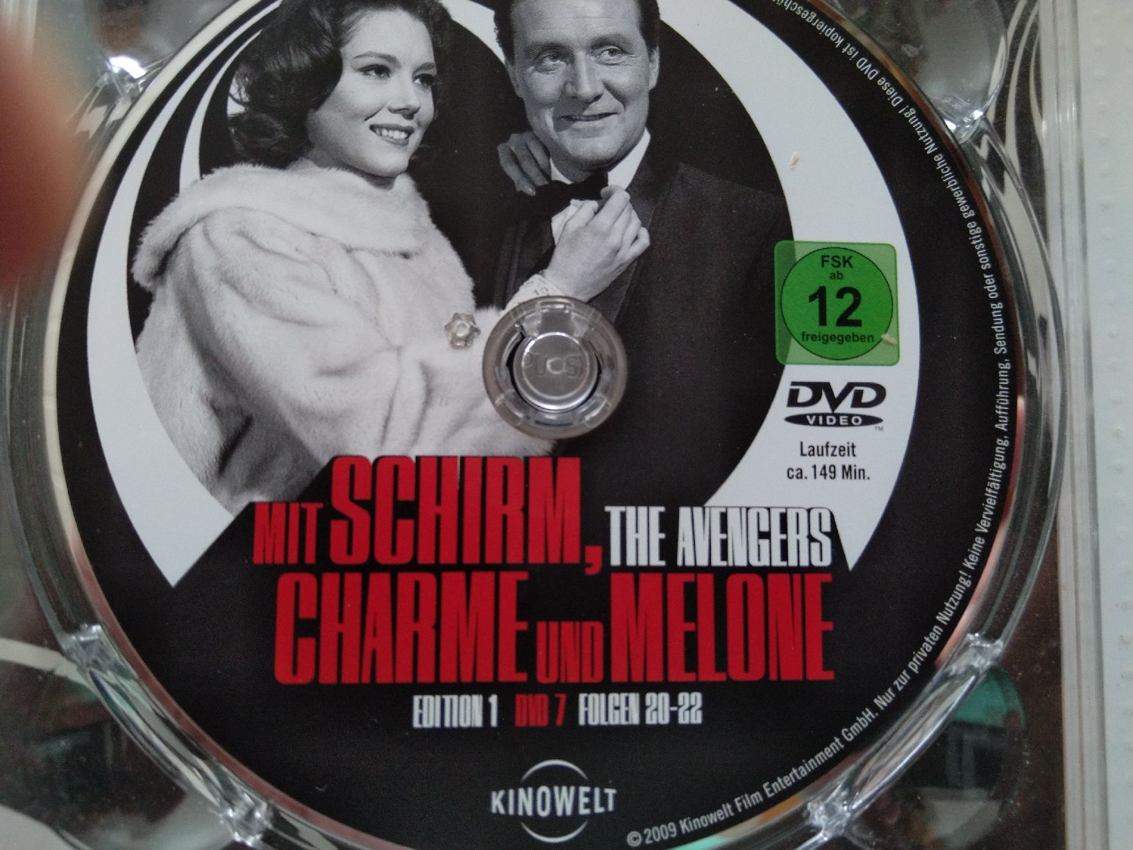 Tutti i DVDs: Mit Schirm, Scharm und Melone – Usato da Bischofszell venduto da Museumscafe 3