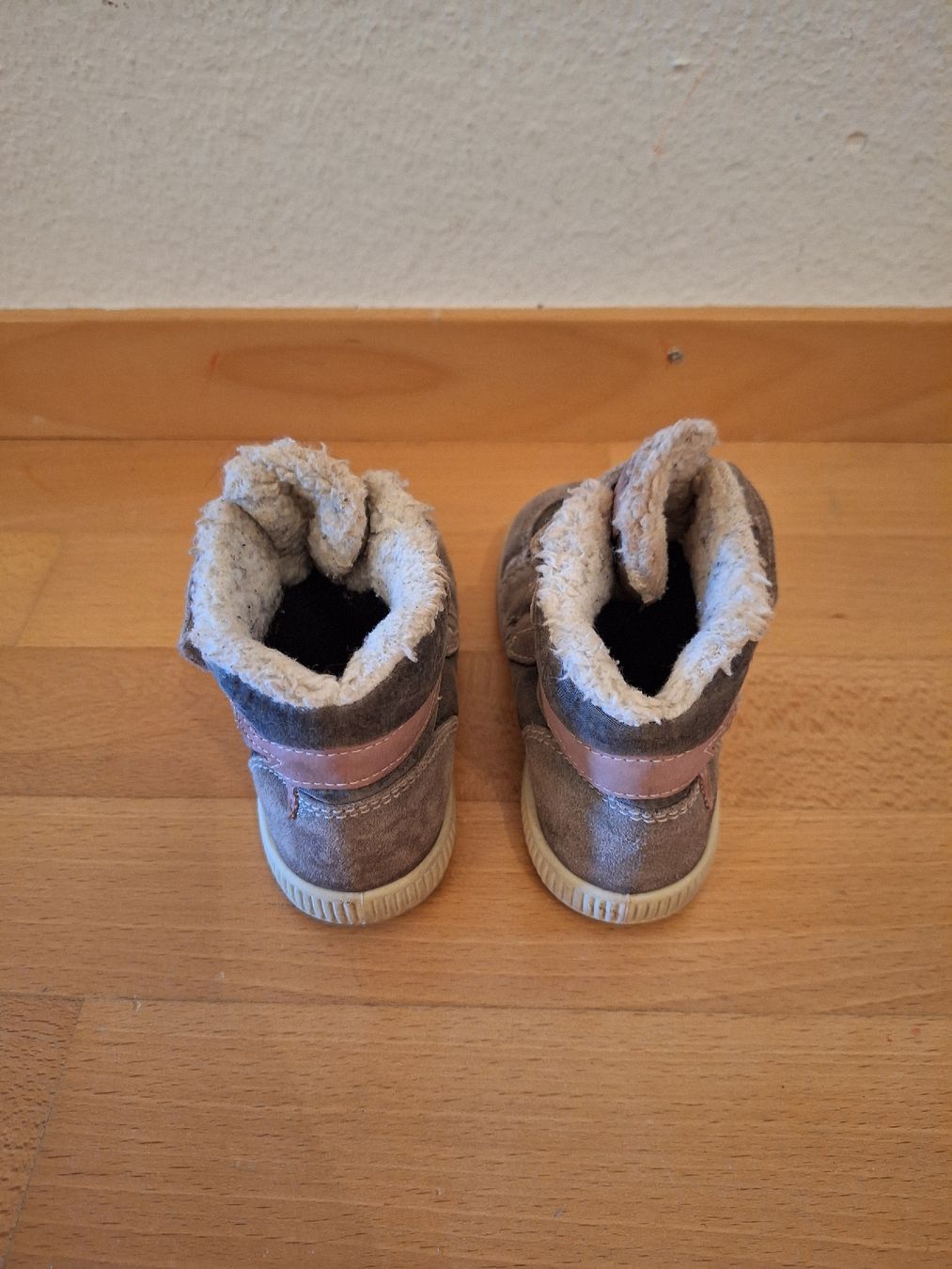 Primigi Schuhe für Mädchen: Winterschuhe von Primigi in Gr. 25 – Gebraucht aus Oberrieden von man_9tm2 1