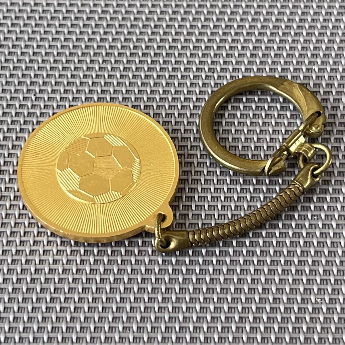 Portachiavi: Porte-clé vintage UEFA – Nuovo (secondo la descrizione) da Vuisternens-devant-Romont venduto da ribouldog 6