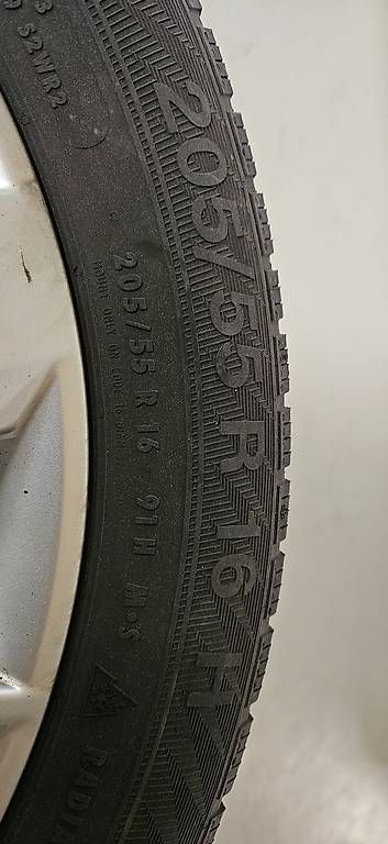 Pneumatici & Ruote complete: Seat Winterräder komplett – Usato da Erschwil venduto da sabi054 2