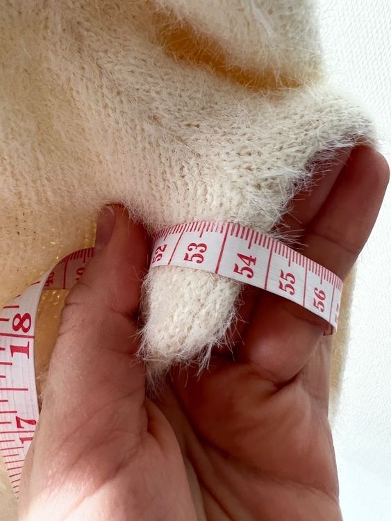 Maglioni & Felpe: Flauschiger Winterpullover, creme, Gr. m, neuwertig! – Nuovo e nell'imballaggio originale da Riehen venduto da edu_92w7 1