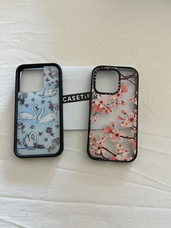 casetify case and Wildflower case (Gebraucht) in Winterthur für CHF 30 ...