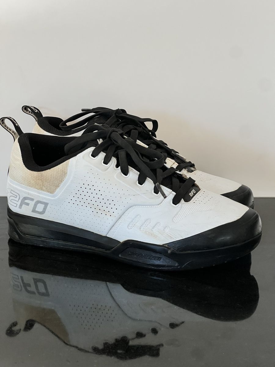 Specialized Herrenschuhe: Specialized 2fo clip 45 – Gebraucht aus Fribourg von 7vo_pd22 1