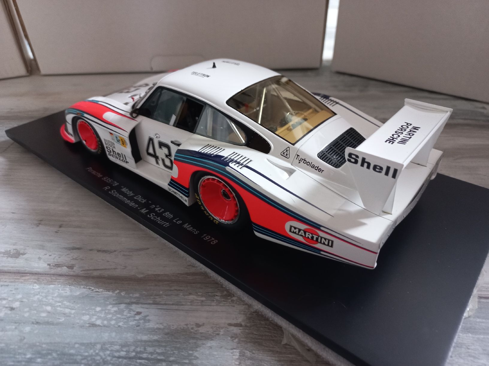 Spark Modellini d'auto: Porsche 935 MobyDick 1/18 Spark – Usato da Attalens venduto da remy_s00 4