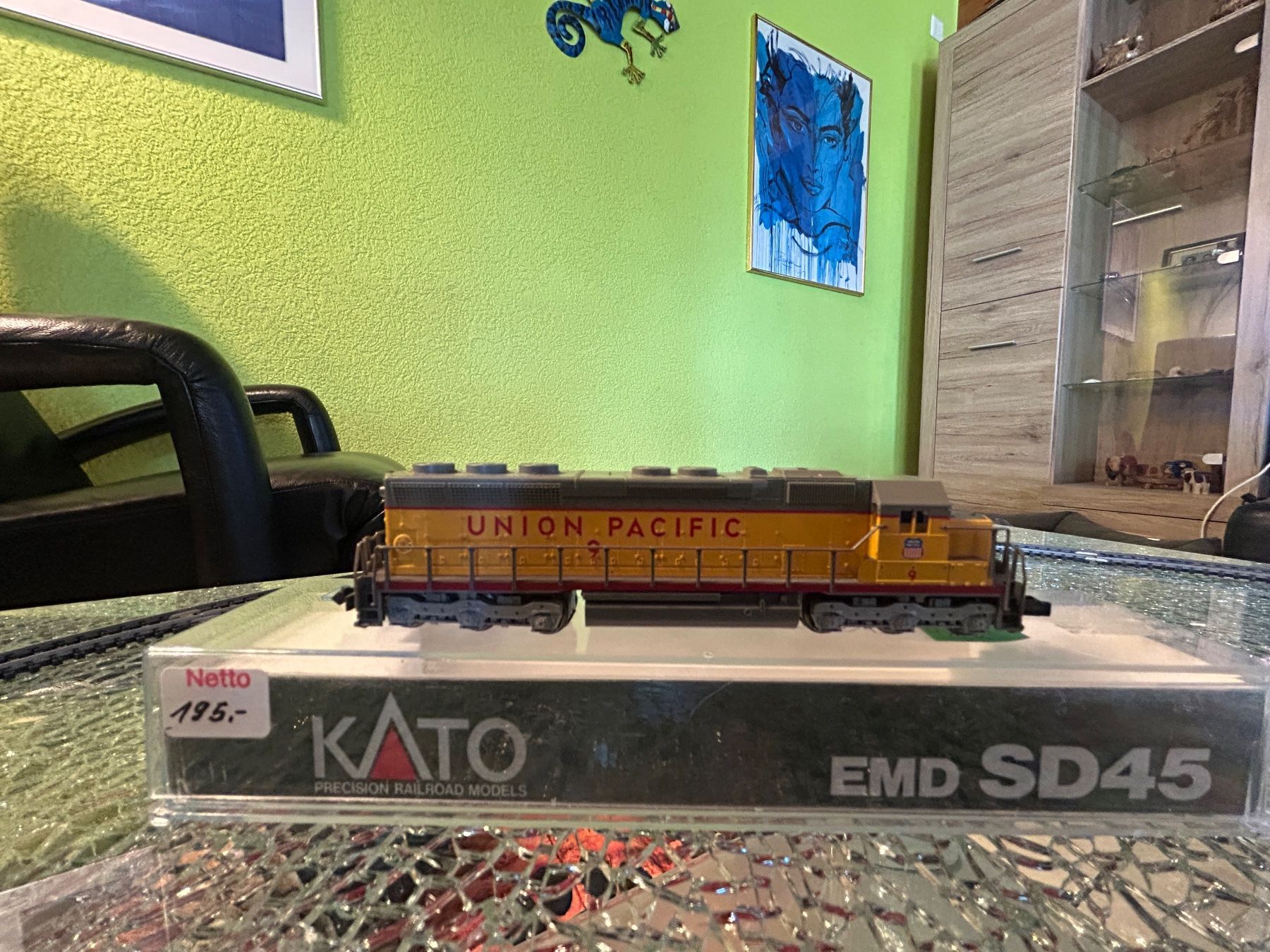 Kato Modelleisenbahnen: Kato EMD SD45 – Gebraucht aus Salvenach von Ricardo3280