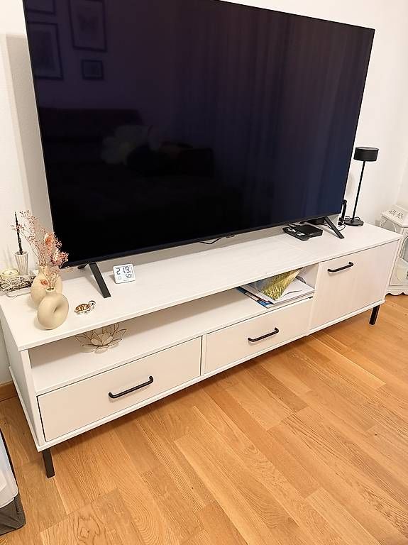 Mobili TV: Fernsehmöbel – Usato da Widen venduto da viv_q9pm